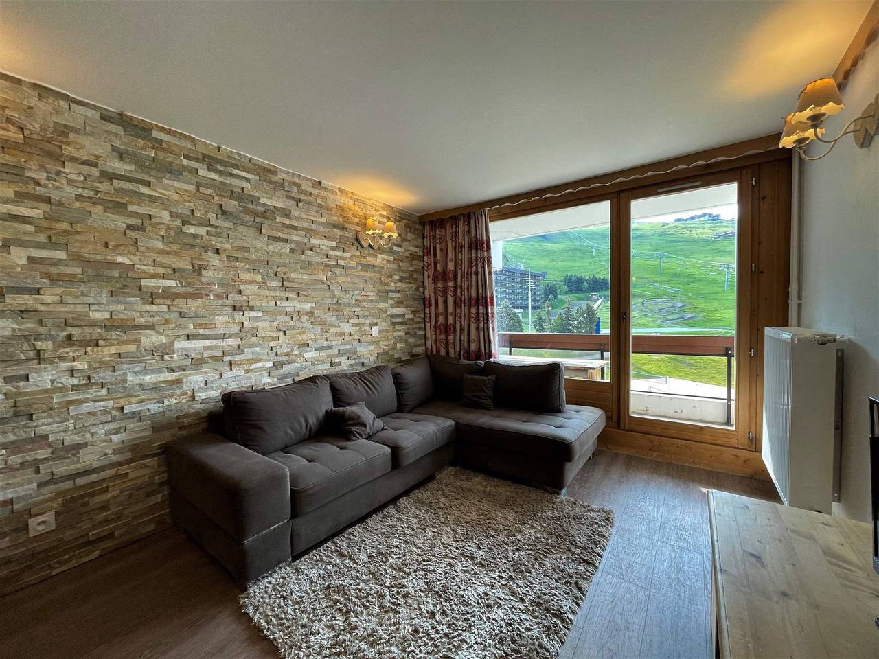 Apartamento entero, Apartamento renovado y acogedor para 6 personas con balcón en el corazón de Les Menuires in Les Menuires, Saint-Martin-de-Belleville