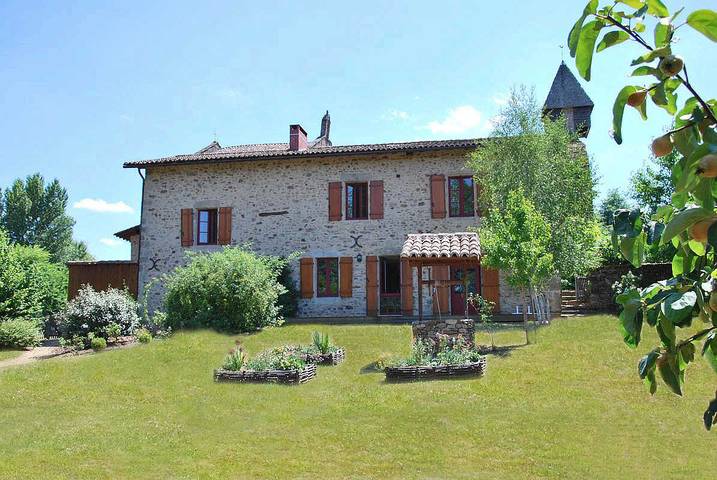 Gîte pour 16 personnes, avec Terrasse et Jardin