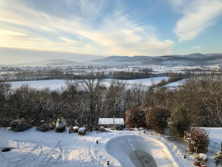 Ferienhaus für 7 Personen, mit Pool und Garten sowie Ausblick - 1
