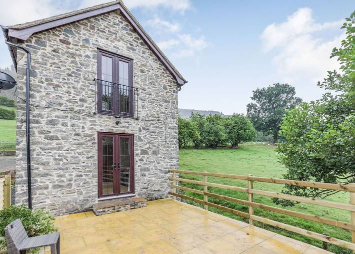 Cottage for 4 people, with garden in Powys
