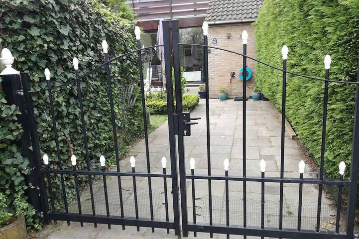 Ferienwohnung für 5 Personen, mit Balkon und Garten in Brouwershaven