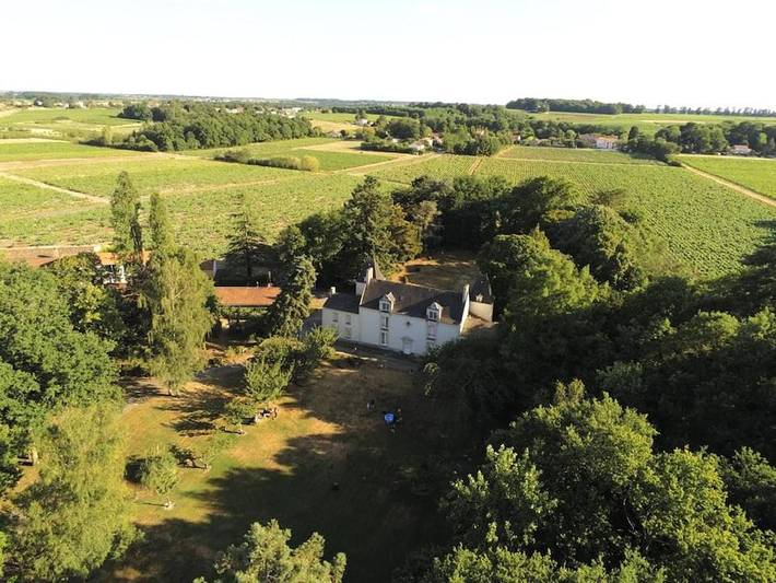 Maison d’hôte pour 10 personnes, avec jardin dans La Chapelle-Heulin