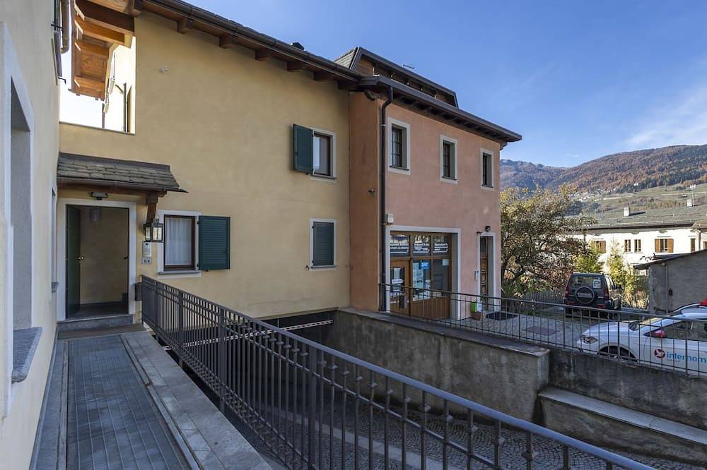 Appartamento intero, Al Forte by Interhome in Bormio, Comune di Bormio