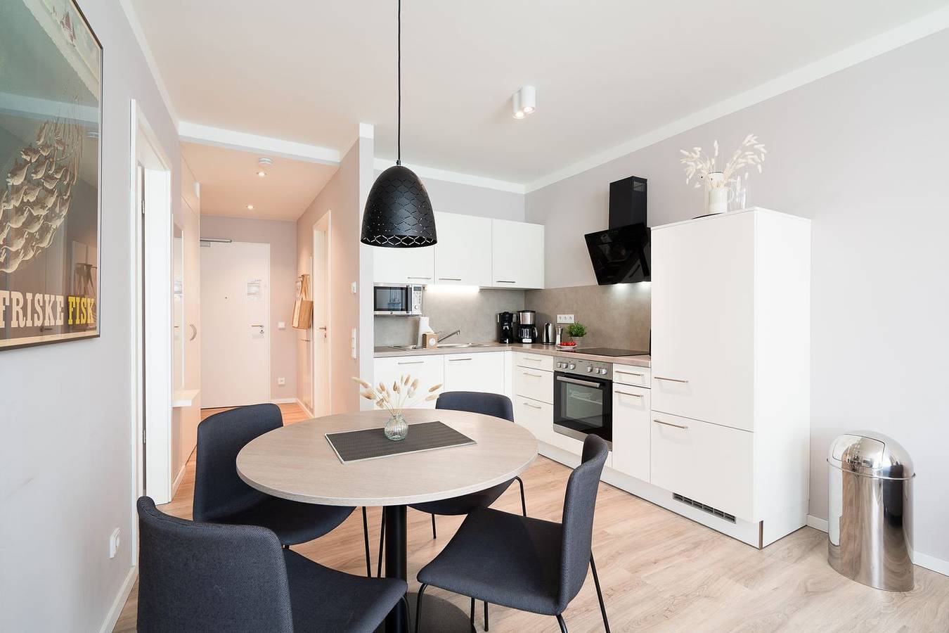 Ganze Wohnung, Hochwertiges Apartment in Ostseenähe mit sonniger Loggia und Saisonstrandkorb in Ostseebad Travemünde, Lübeck