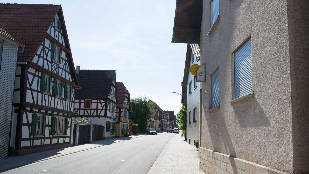 Ganze Ferienwohnung, Ferienwohnung für 2 Personen (75 m²) in Minfeld in Minfeld, Rheinebene