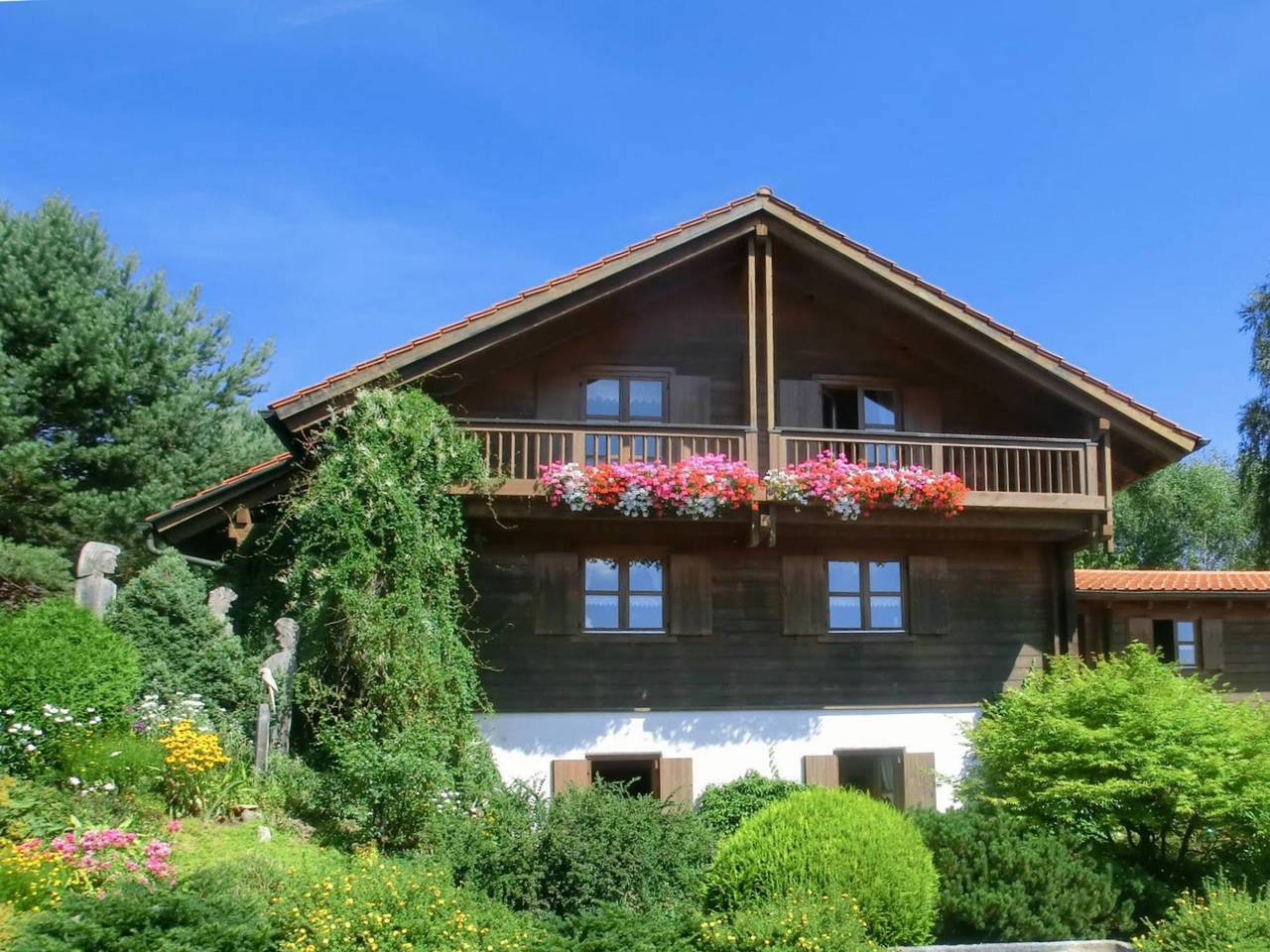 Geheel appartement, Leuk appartement met tuin in het Beierse Woud in Bayerisch Eisenstein, Aberland
