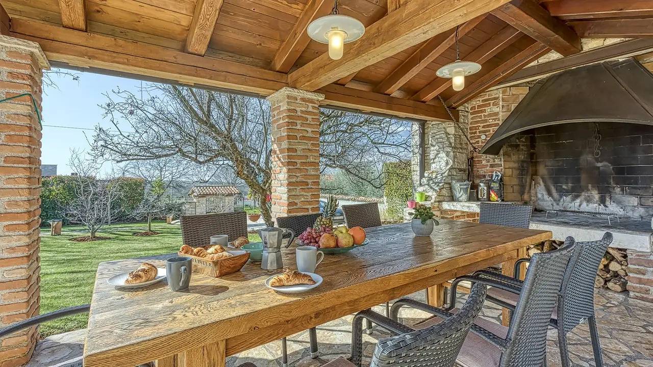 Villa für 10 Personen (200 m²) in Baderna in Baderna, Zentralistrien
