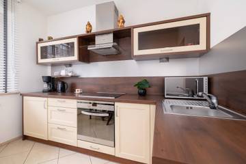 Apartment for 4 People in Dębniki, Cracow, Photo 2