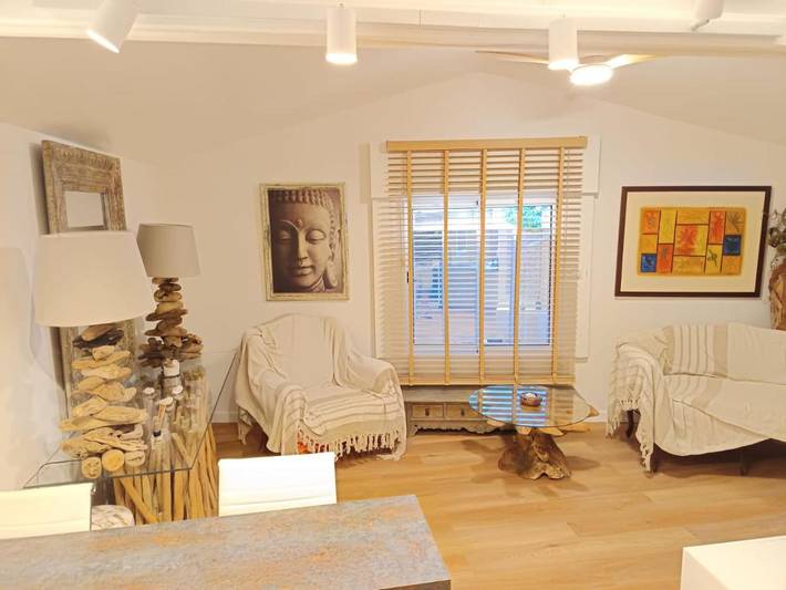 Gîte pour 4 personnes, avec vue et terrasse dans Plage de Sainte Croix