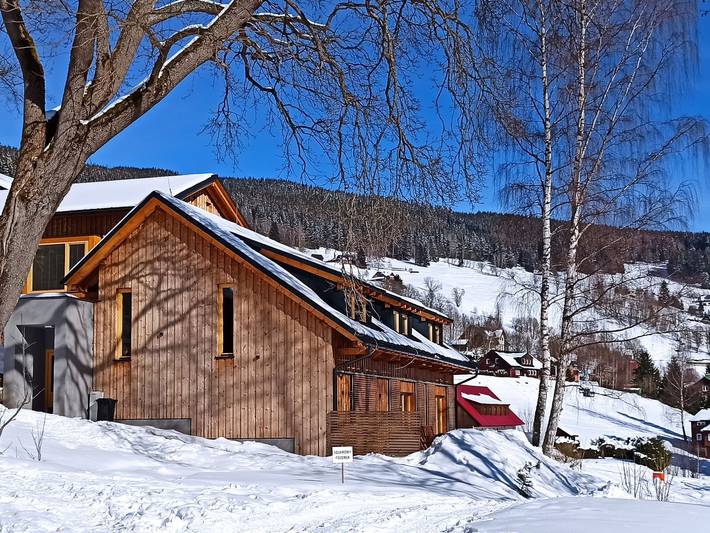 Apartament wakacyjny dla 4 osób, z widok i ogród oraz taras, zwierzęta dozwolone w Pec pod Sněžkou