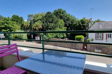 Confortable Studio avec Balcon en plein Centre de Concarneau - Parking privé