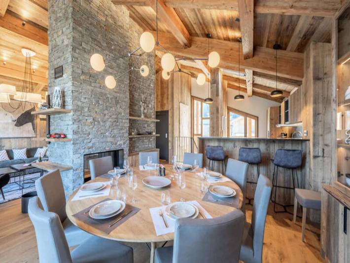 Gîte pour 12 personnes, avec balcon et piscine, adapté aux familles dans Courchevel 1300 (Le Praz) - 4