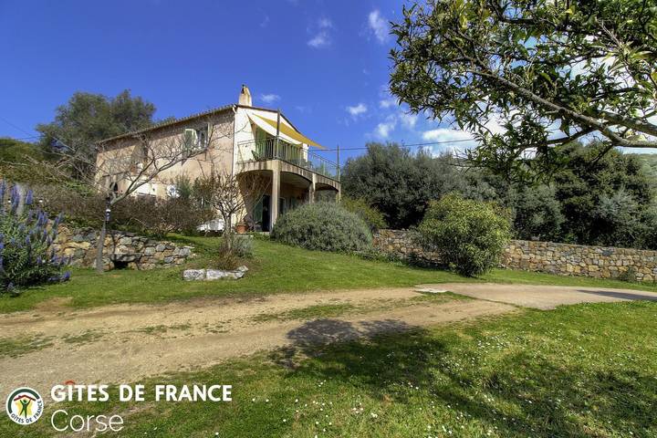 Petrabianca in Cargèse, Parc naturel régional de Corse