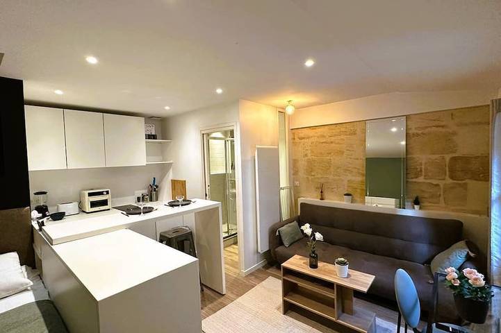 Gîte pour 2 personnes dans Theatre Femina