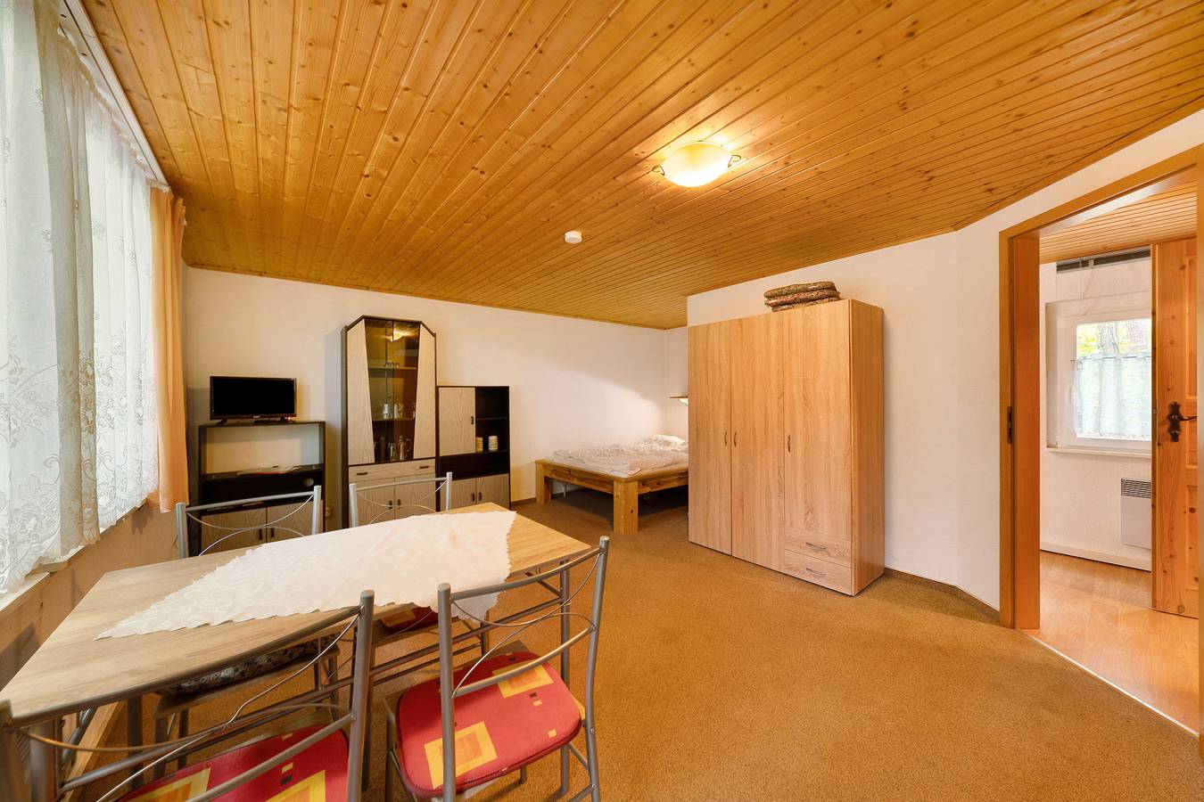 Bungalow '25 - Kimbucht' mit privater Terrasse und Gemeinschaftsgarten in Waldhufen, Oberlausitz-Niederschlesien