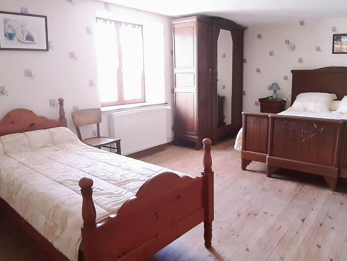 Gîte pour 5 personnes, avec jardin, animaux acceptés à Fougerolles - 3