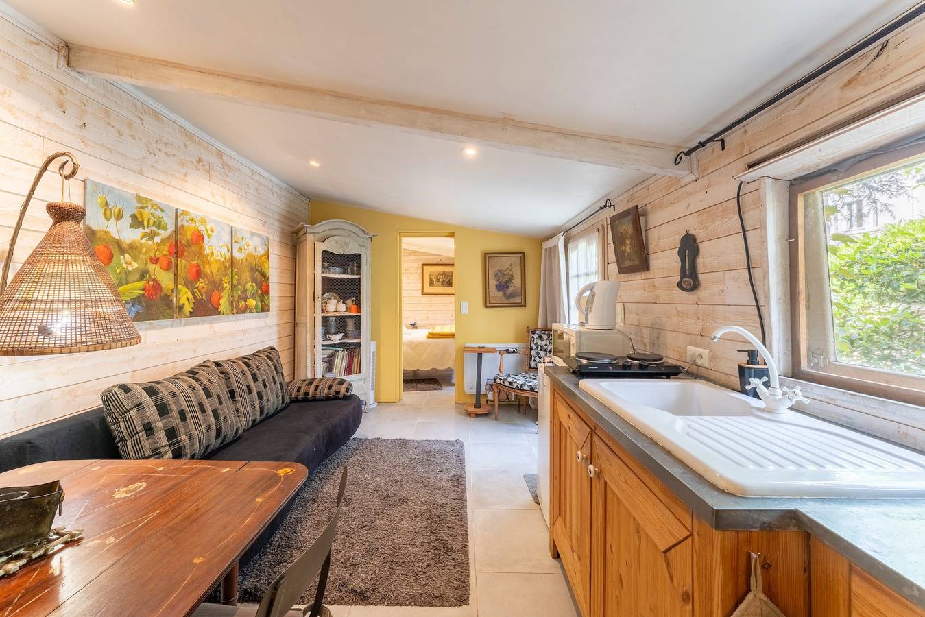 Appartement 'Studio De Charme À Avignon' met Privézwembad, Privétuin en Wi-Fi, foto 8