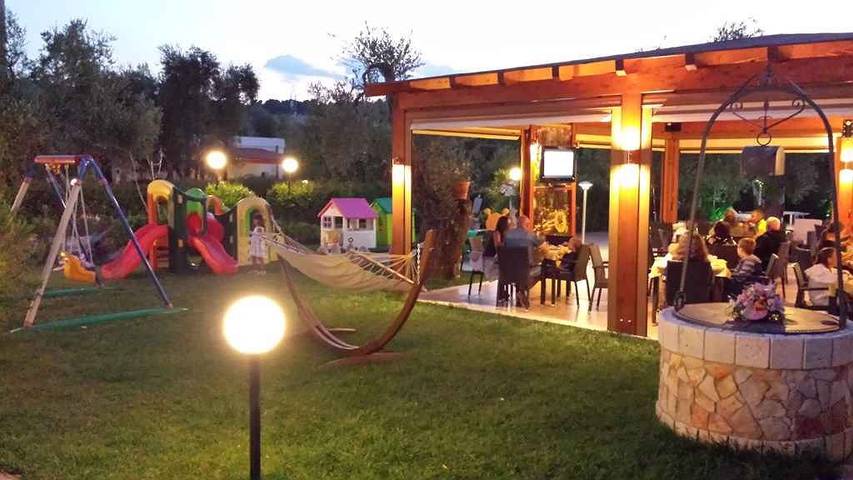 Bungalow für 3 Personen, mit Garten in Apulien - 2