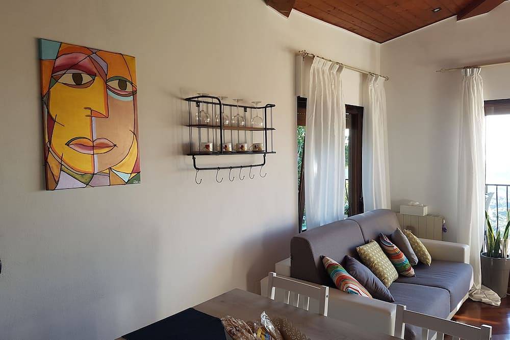 Blaues Chalet - herrlicher Seeblick in Villanuova sul Clisi, Gardasee-Berge