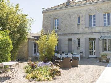 Maison d’hôte pour 2 personnes, avec piscine et terrasse à Moulis-en-Médoc