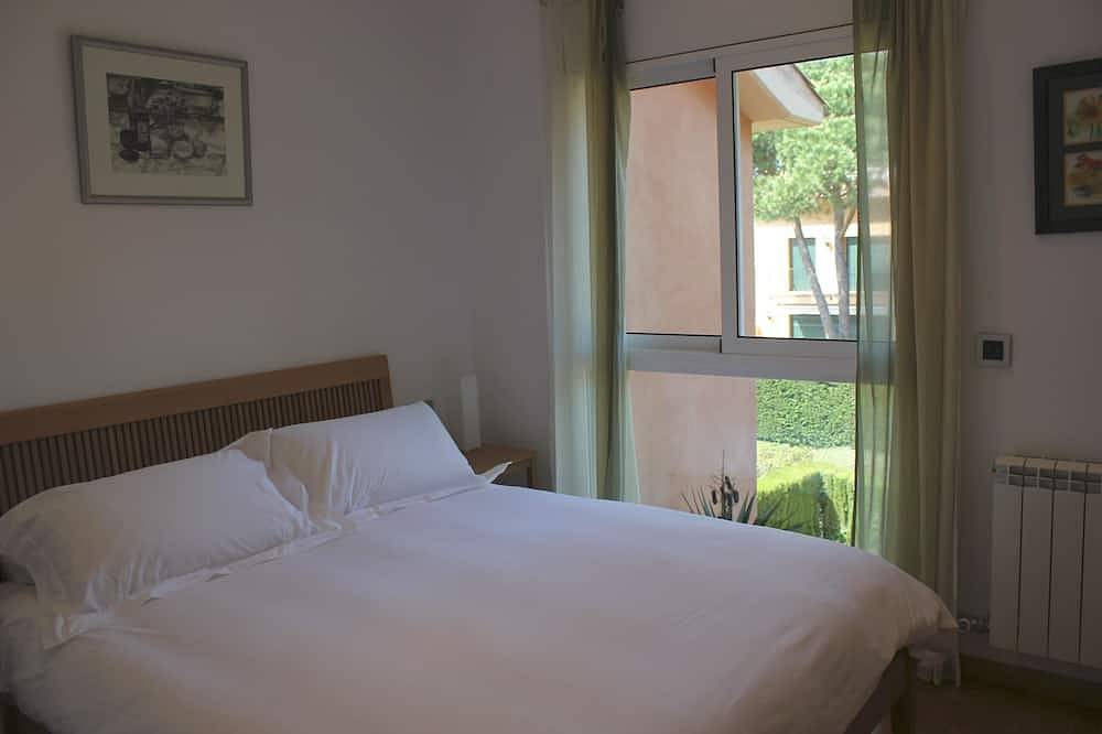 Gran casa de lujo, impresionantes vistas, en un oasis verde, jardín privado, gran piscina in Sant Feliu de Guíxols, Costa Brava
