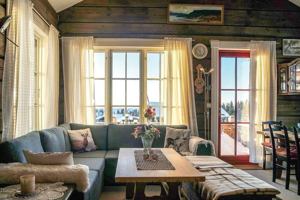 Schönes Haus mit 3 Schlafzimmern in. in Sjusjoen, Ringsaker