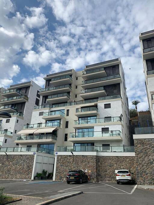 Gîte pour 8 personnes, avec balcon et vue à Tibériade - 2