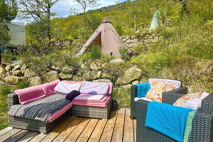Camping pour 2 personnes, avec jardin