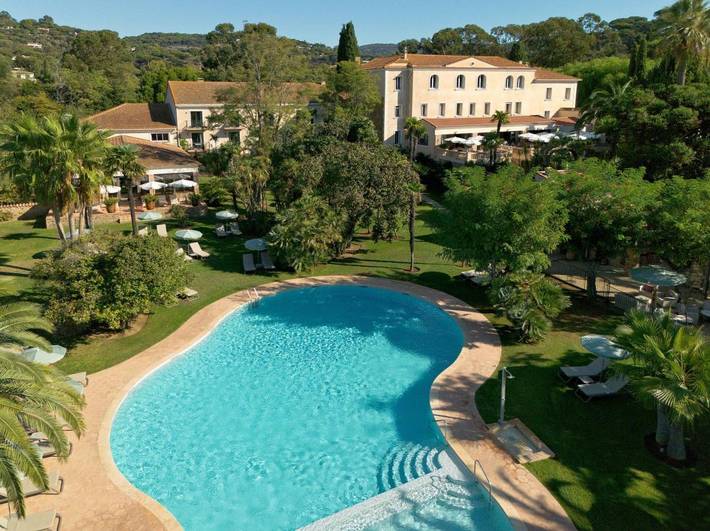 Hôtel pour 2 personnes, avec Terrasse et Jacuzzi ainsi que Jardin et Piscine à La Croix-Valmer