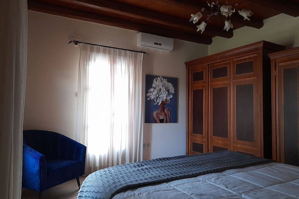 150τ.μ villa στο κεντρο καμηλαριου in Kamilari, Iraklio-Heraklion und Umgebung