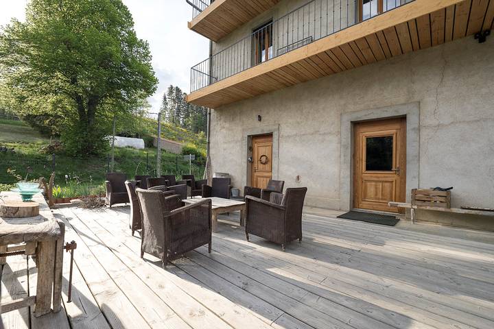 Gîte pour 28 personnes, avec balcon et jardin dans le Puy-de-Dôme - 4