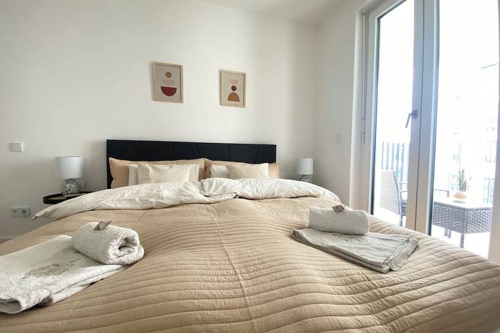 Ganze Wohnung, Luxuriöses 2-Zimmer Apartment,Wlan,Waschmaschine in Schönefeld (Brandenburg), Schönefeld