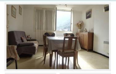Gîte pour 5 personnes, avec vue à Puget-Théniers