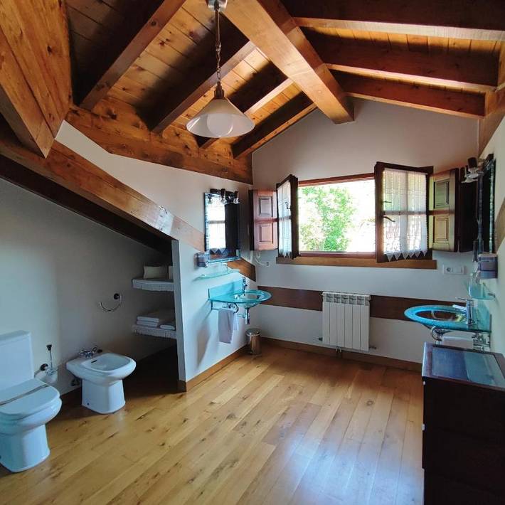 Apartamento de vacaciones para 2 personas, con jacuzzi y balcón en Valle del Pas-Pisueña - 2