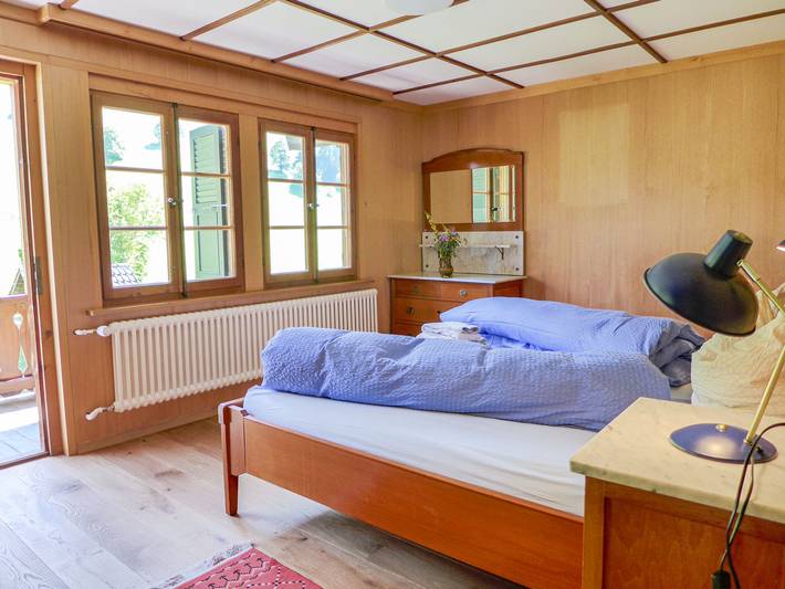 Ferienwohnung für 8 Personen, mit Ausblick und Balkon sowie Garten im Berner Oberland - 4