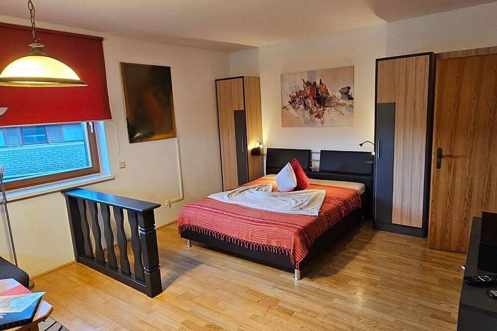 Ganze Wohnung, Fischerhaus - Appartement/Fewo direkt am See in Millstatt, Bezirk Spittal an der Drau