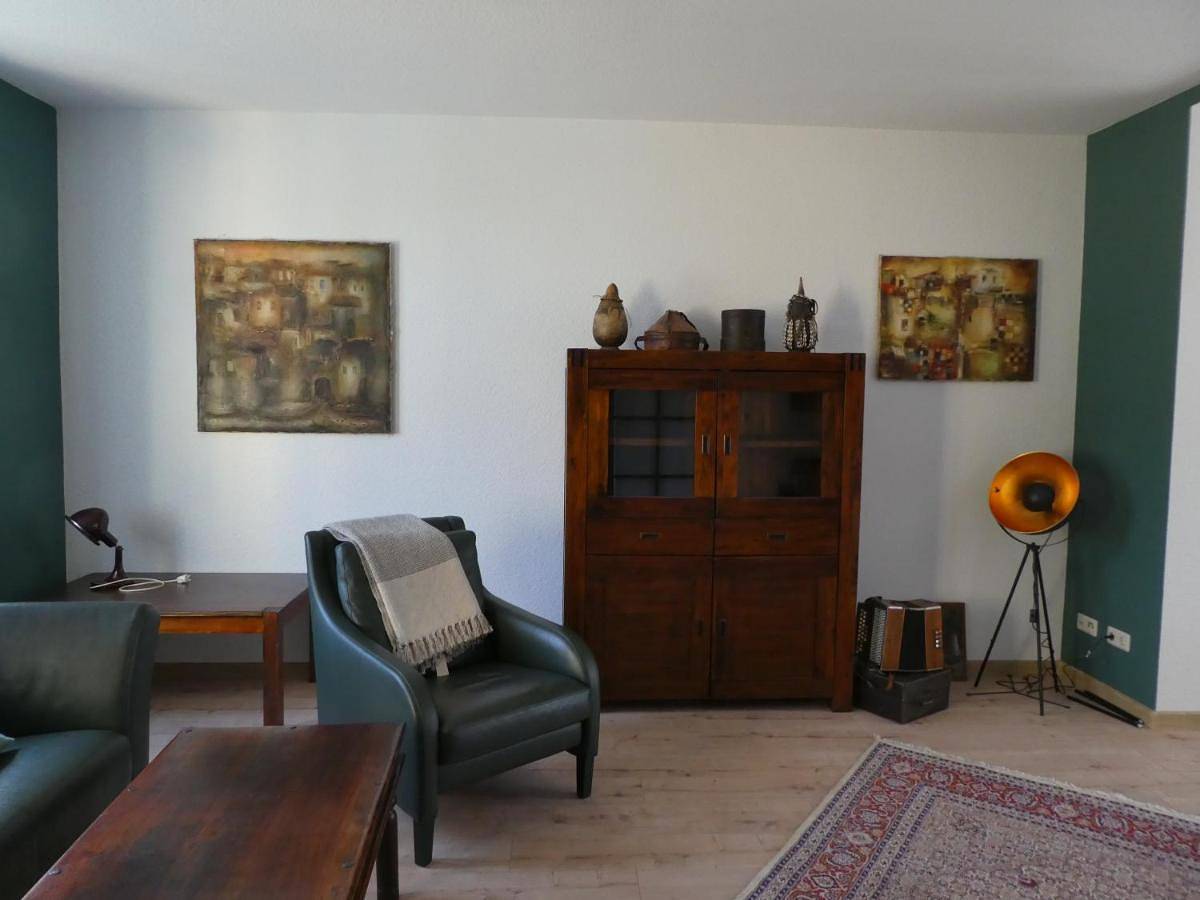 Ganze Wohnung, Apartment with Terrace in Luckow, Vorpommern Greifswald