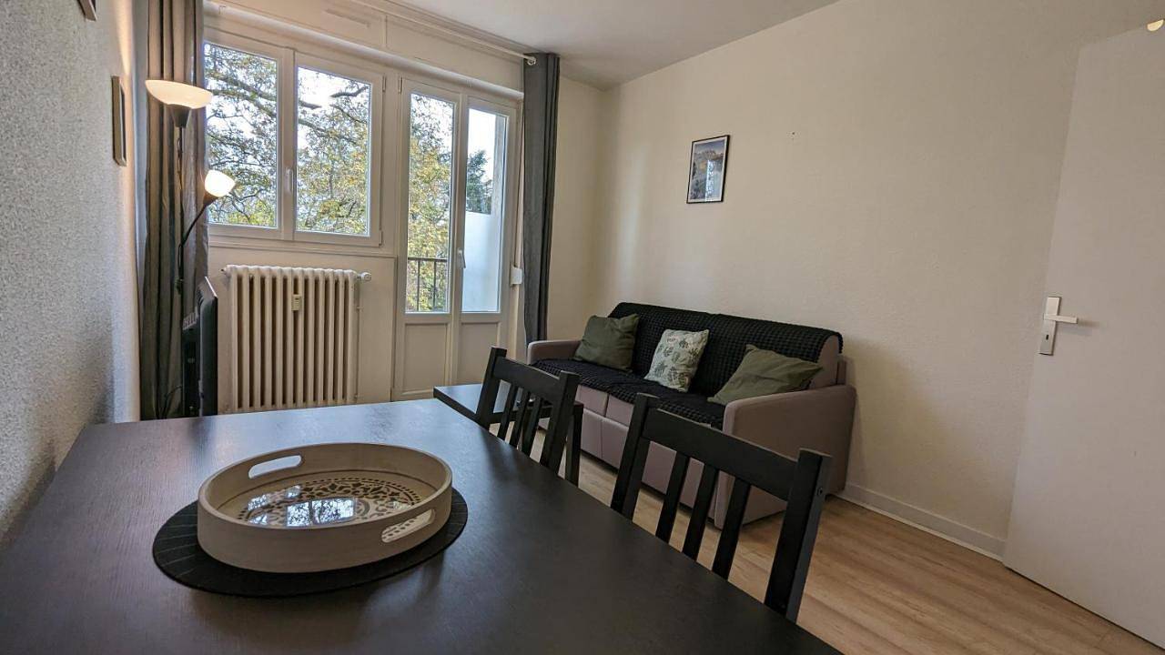 Appartement entier, One-Bedroom Apartment in Besançon, Doubs