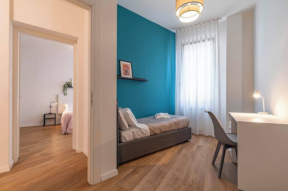 Appartamento intero, City Center Mestre - 15 min to Venice (Free Wifi and Park), New Modern House in Venezia, Provincia di Venezia