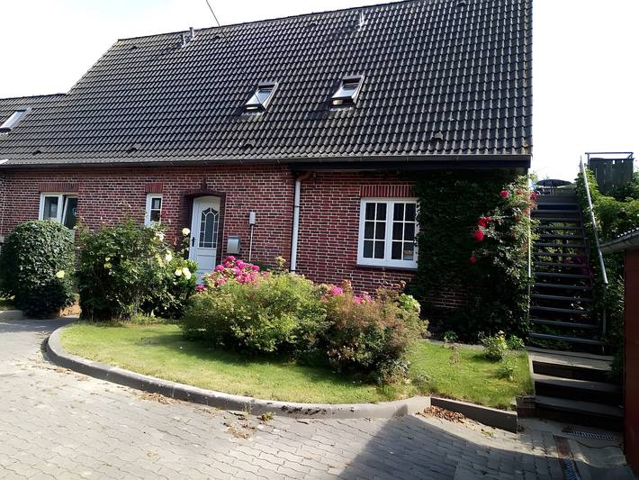 Ganze Wohnung, Apartment 'Fewo Ankerplatz' mit Gemeinschaftsgarten, Balkon und Wlan in Tammensiel, Pellworm