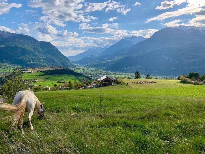Tente pour 4 personnes, avec jardin ainsi que vue et terrasse dans Hautes-Alpe - 4
