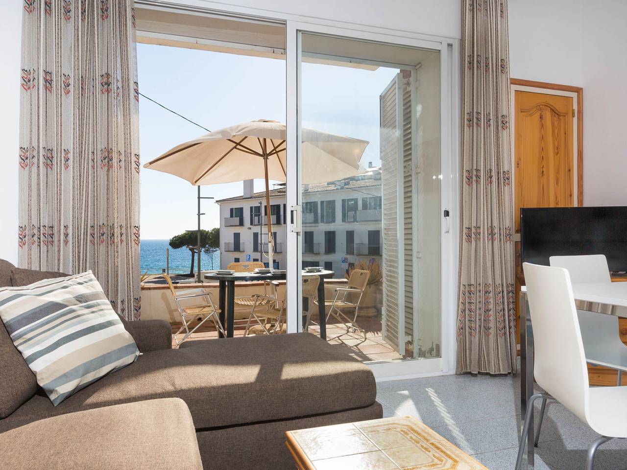 Geheel appartement, Family apartment Llafranc beach, 3 bedrooms in Llafranc, Palafrugell