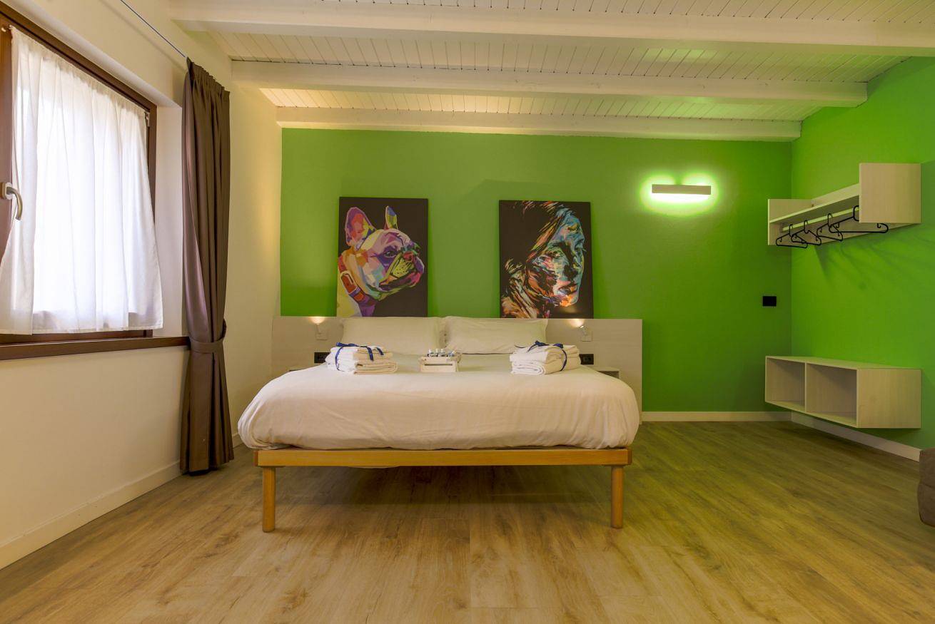 Ganze Wohnung, Le Tofane - Room Viola in Belluno, Schiaragruppe