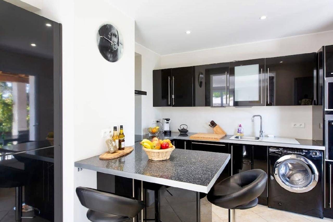 Côte d'Azur full villa heated pool sea view in Le Rouret, Region de Cannes