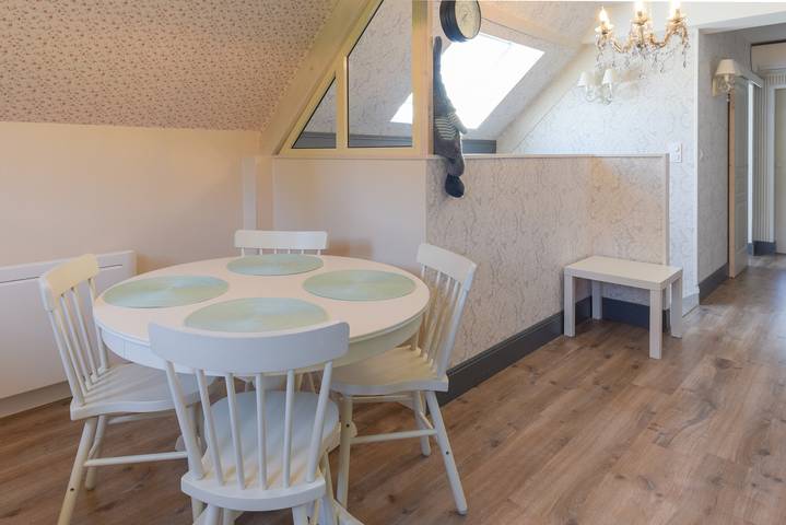 Cottage 'Gîte  De La Douloustre' with Mountain View, Private Terrace and Air Conditioning in Montgaillard (Hautes-Pyrénées), Hautes-Pyrénées