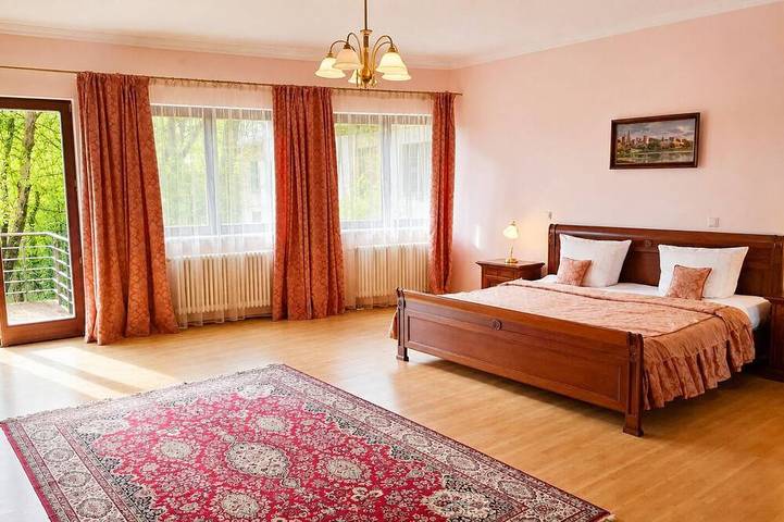 Entire apartment, Parkresidenz Maria - 160 sqm - Whirlpool & Terrace - Exclusively at Goethepark in Weimar, Weimar region