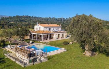 Finca in Pollença, Serra de Tramuntana für 8 