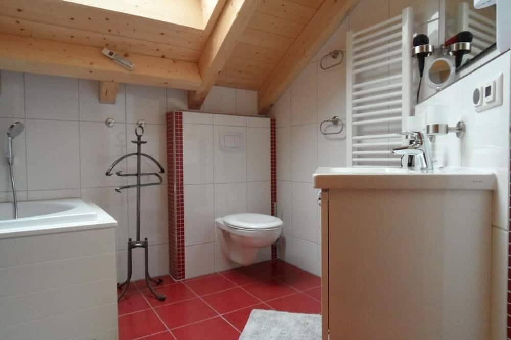 Ferienhaus Waldmünchen Tc 100qm bis 8Pers (2c) Wlan und Erlebnisbadnutzung inkl in Waldmünchen, Ostbayern
