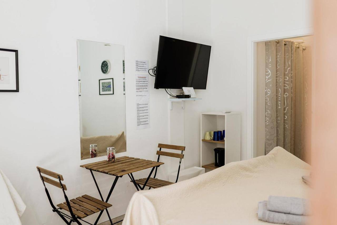Ivan - nice room, near the see and park in Novigrad, Regio Umag
