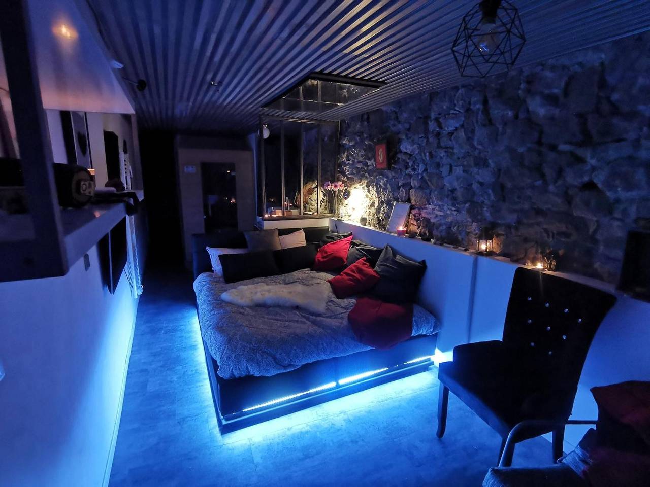 Apartamento entero, Apartamento 'Sweet Loft Grenoble' con Wi-Fi y aire acondicionado in Grenoble, Isère